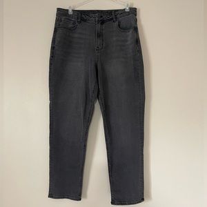 American Eagle Curvy Mom Jeans
